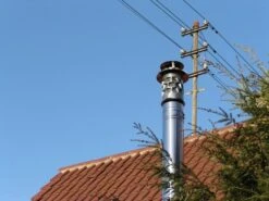 Windkat Mit Eckigem Einschub -Schornstein Fachhandel Verkäufe Windkat im Einsatz 8566a9bfa4bcb2 1600x1600